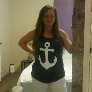 Meet your Posher, Debbie